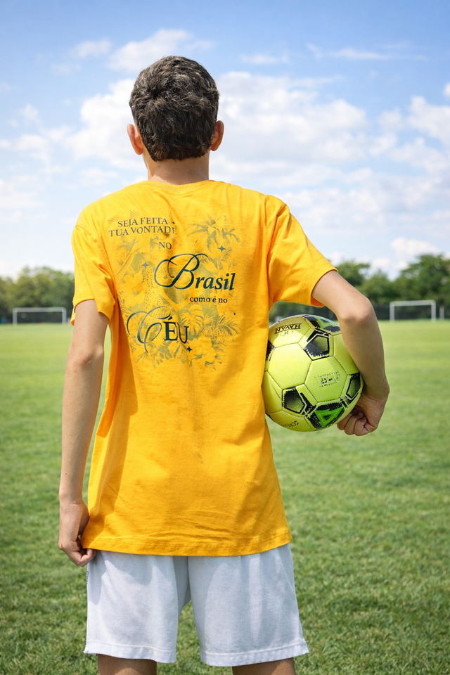 Camiseta cristã Nação Santa amarela — A MARCA